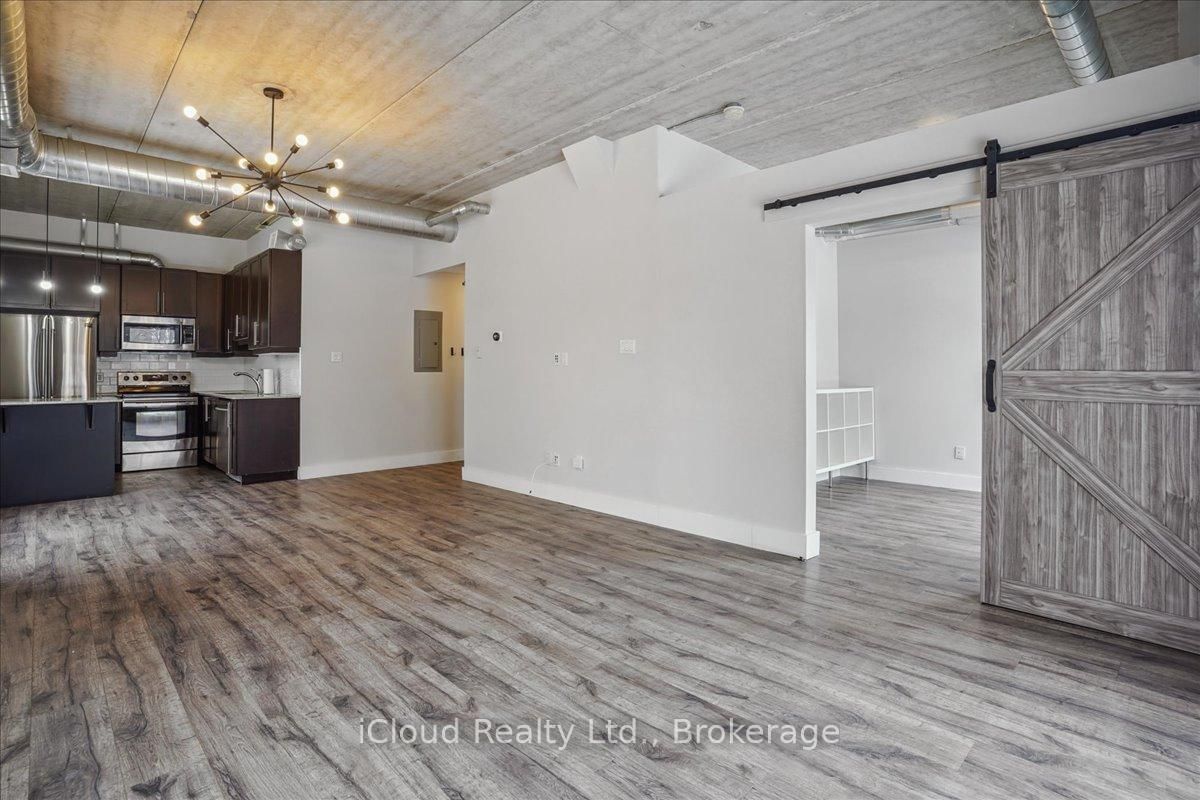 15 Devitt Avenue S, Unit 104 - Photo 8