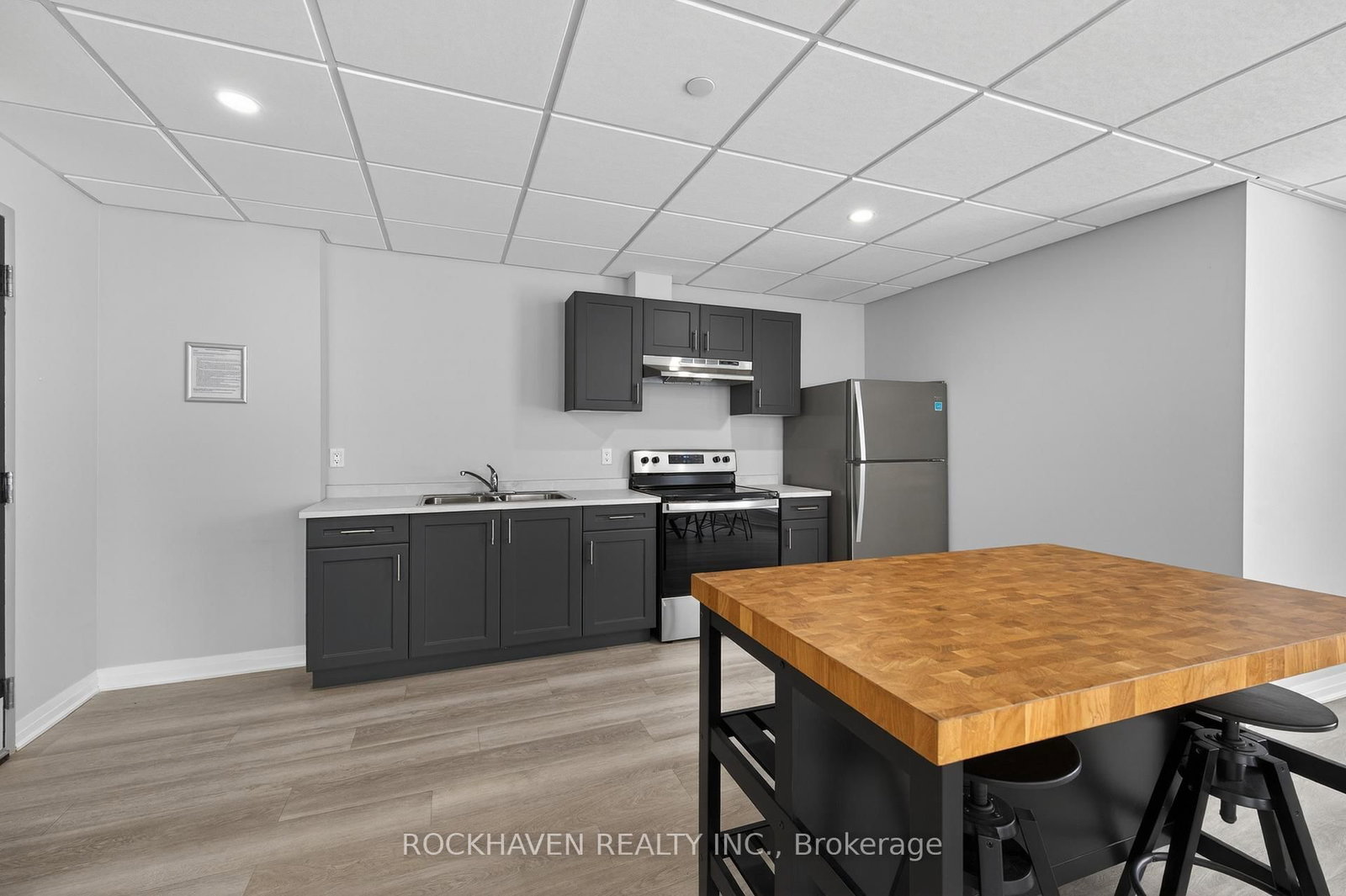 Condo for sale at 503-5 Hamilton Street, Hamilton, Ontario, L8B 2A4 - Waterdown - MLS: X12707442