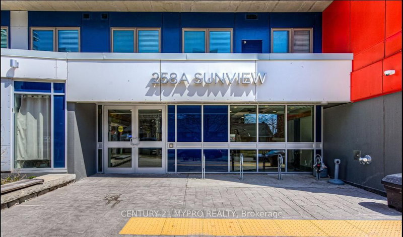 163 - 258A SUNVIEW St, Waterloo, N2L 0H6 | Image 2