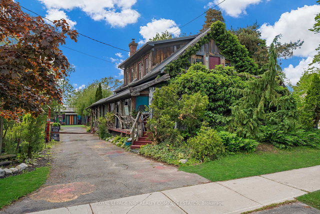 4034 Victoria Avenue