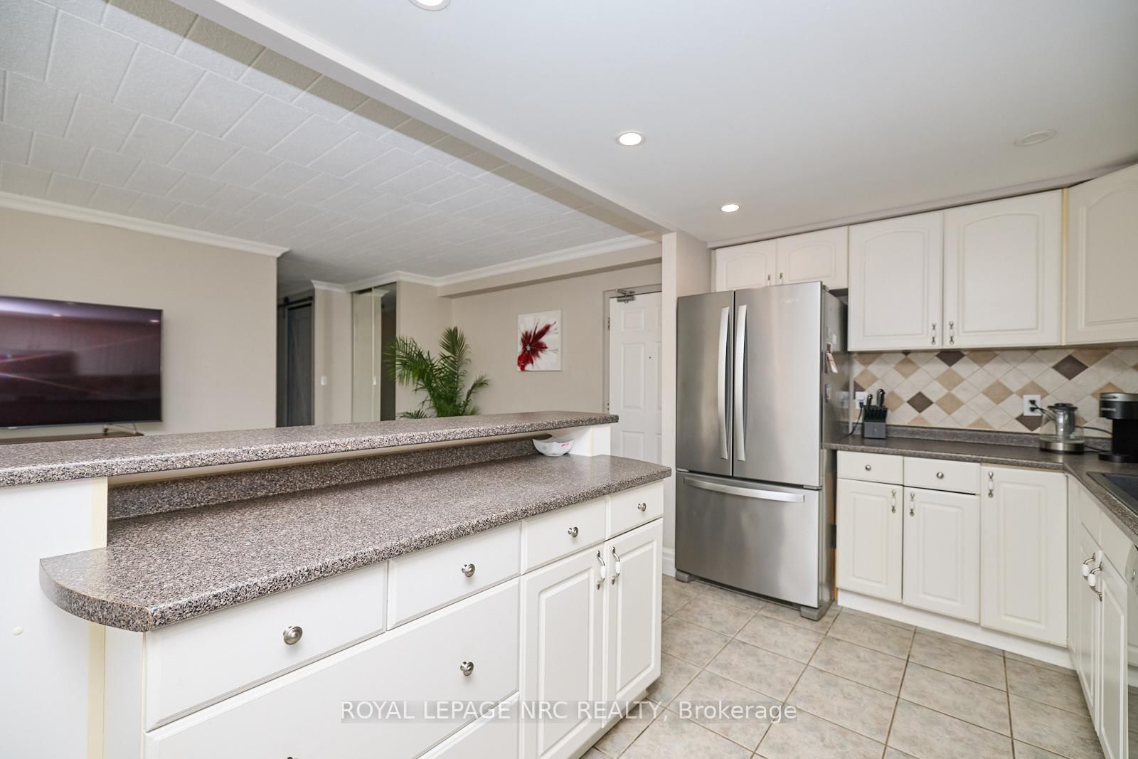 20 John Street, Unit 109 - Photo 10