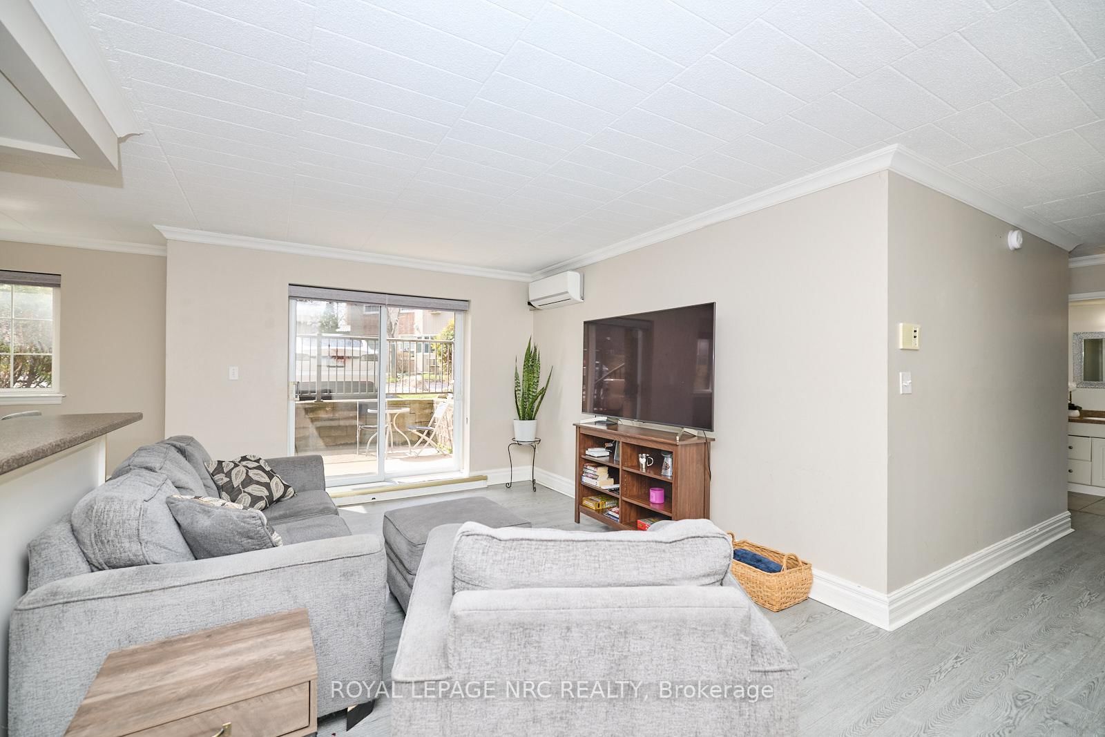 20 John Street, Unit 109 - Photo 3