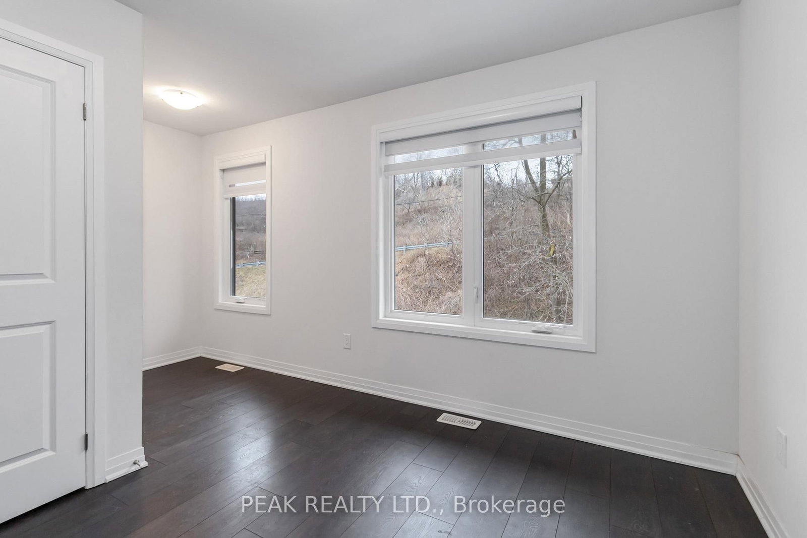 Townhouse for sale at 60-2 Willow Street, Brant, Ontario, N3L 0K7 - Paris - MLS: X12708342