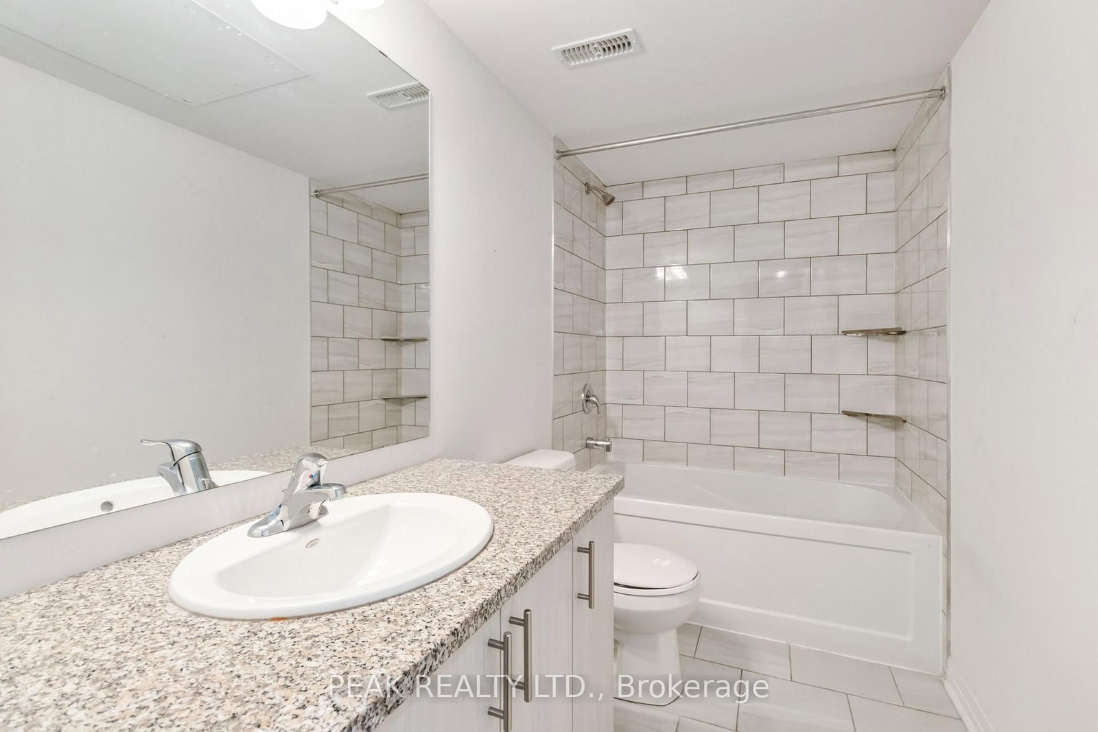 Townhouse for sale at 60-2 Willow Street, Brant, Ontario, N3L 0K7 - Paris - MLS: X12708342