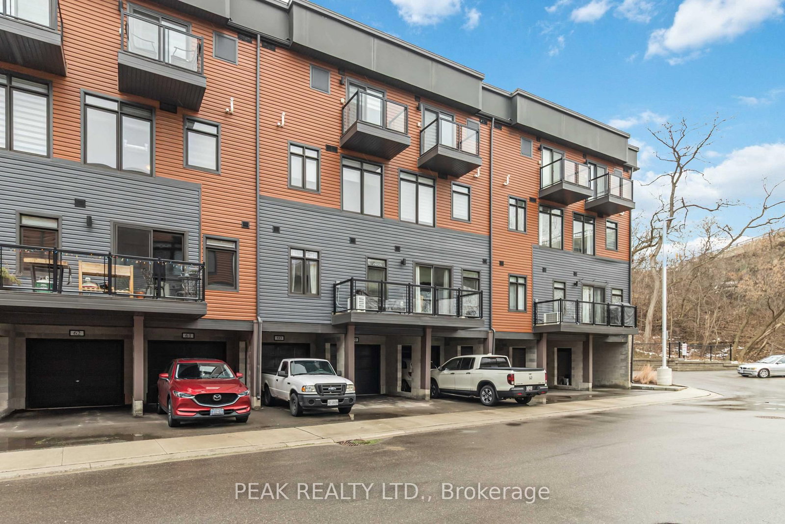 Townhouse for sale at 60-2 Willow Street, Brant, Ontario, N3L 0K7 - Paris - MLS: X12708342