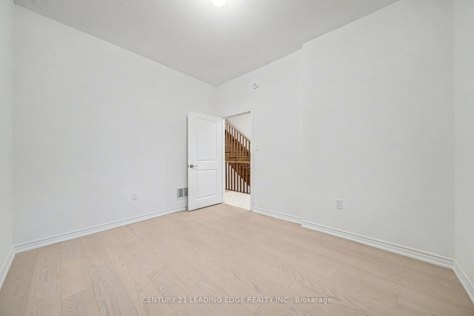 8 Turnberry Court - Photo 26