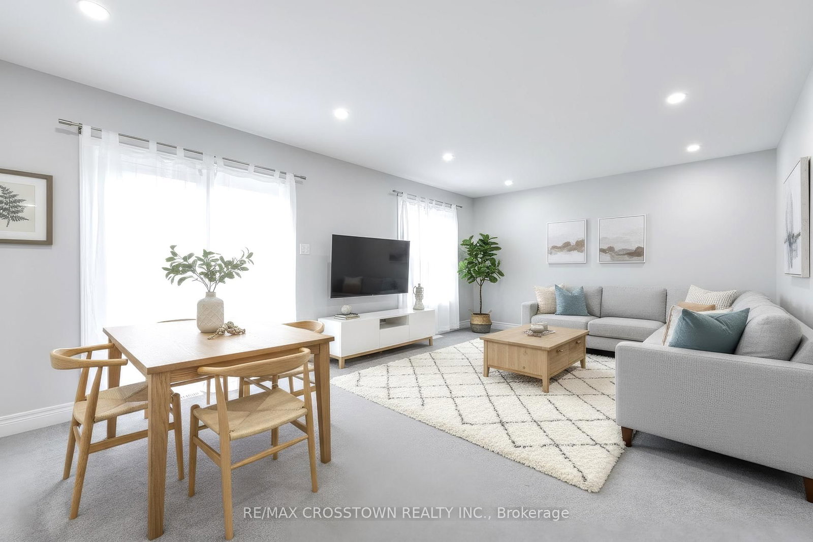 Townhouse for sale at 22 McConnell Crescent, Bracebridge, Ontario, P1L 0N7 - Macaulay - MLS: X12708562