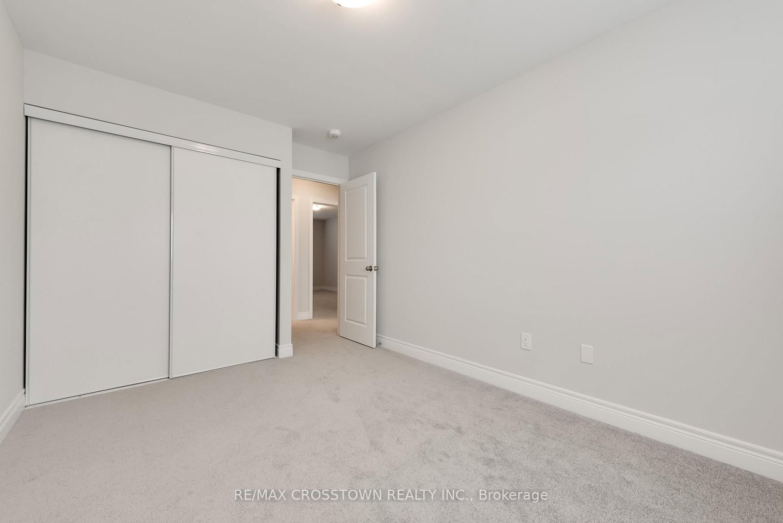 Townhouse for sale at 22 McConnell Crescent, Bracebridge, Ontario, P1L 0N7 - Macaulay - MLS: X12708562