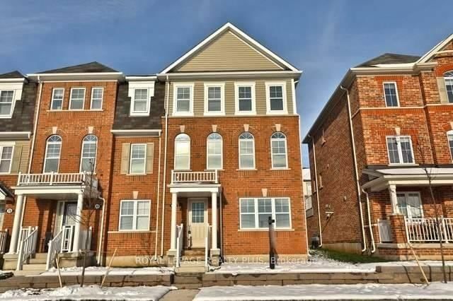 Townhouse for sale at 74-22 Spring Creek Drive, Hamilton, Ontario, L8B 1V7 - Waterdown - MLS: X12708588