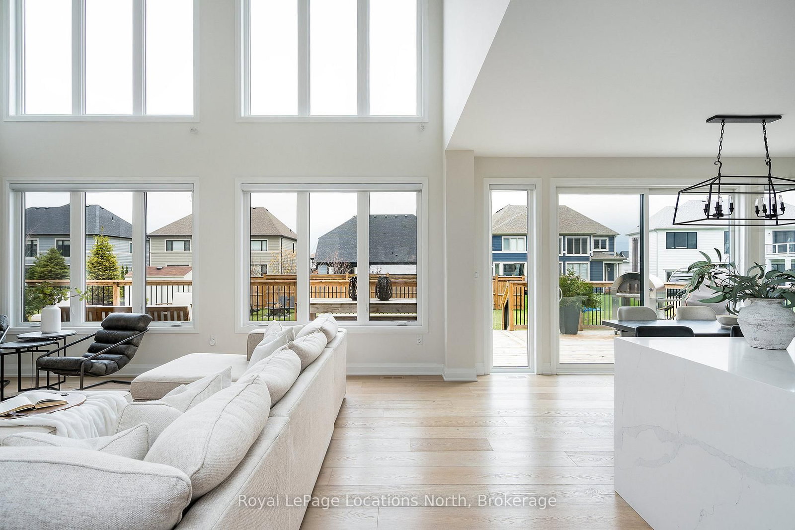 104 Stillwater Crescent - Photo 8