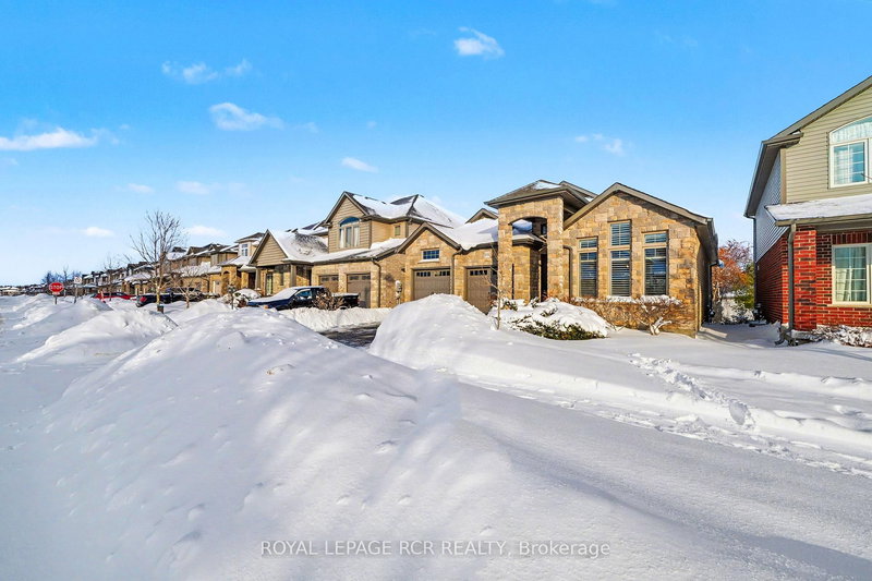 111 Taylor Dr, East Luther Grand Valley, L9W 6P2 | Image 3