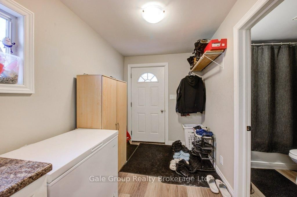 Listing Image 33