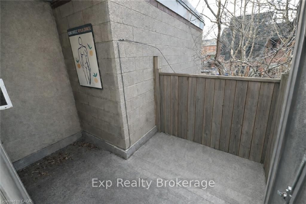 237 James Street N, Unit 4 - Photo 7