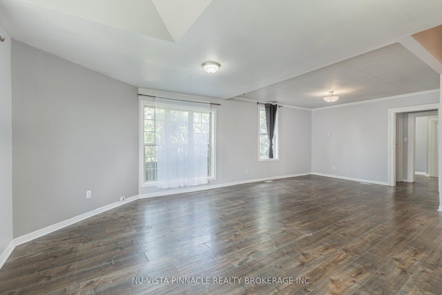 Back - 132 Wharncliffe Road N