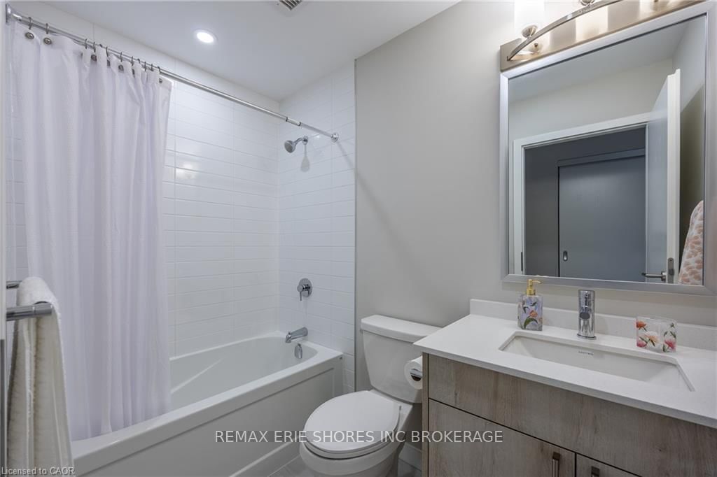118 West Street, Unit 201 - Photo 12