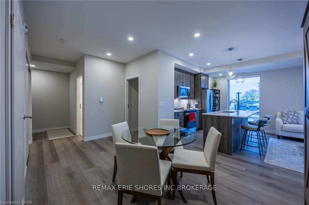 118 West Street, Unit 201 - Photo 15