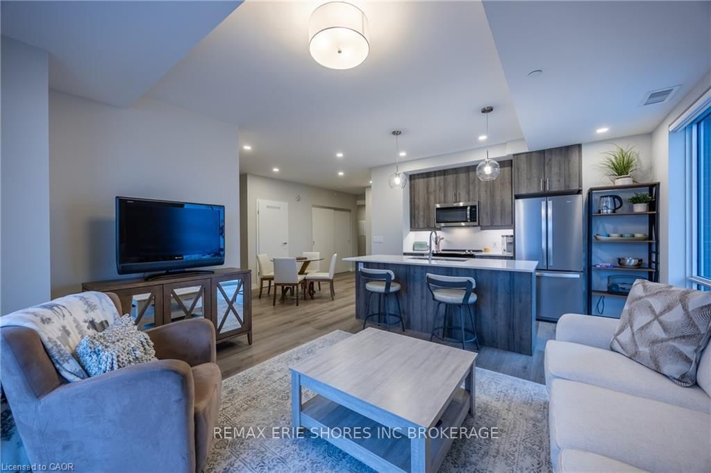 118 West Street, Unit 201 - Photo 19