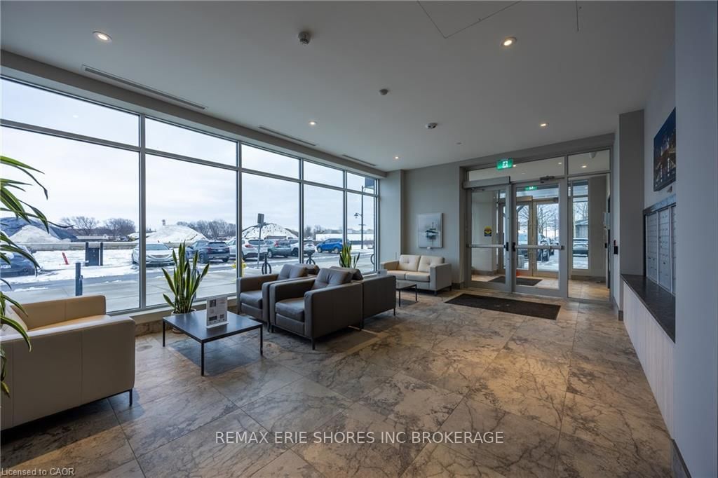 118 West Street, Unit 201 - Photo 6