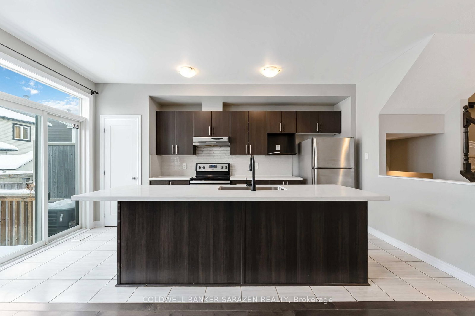 Townhouse for sale at 948 Kilbirnie Drive, Ottawa, Ontario, K2J 6G2 - Barrhaven - Half Moon Bay - MLS: X12710386