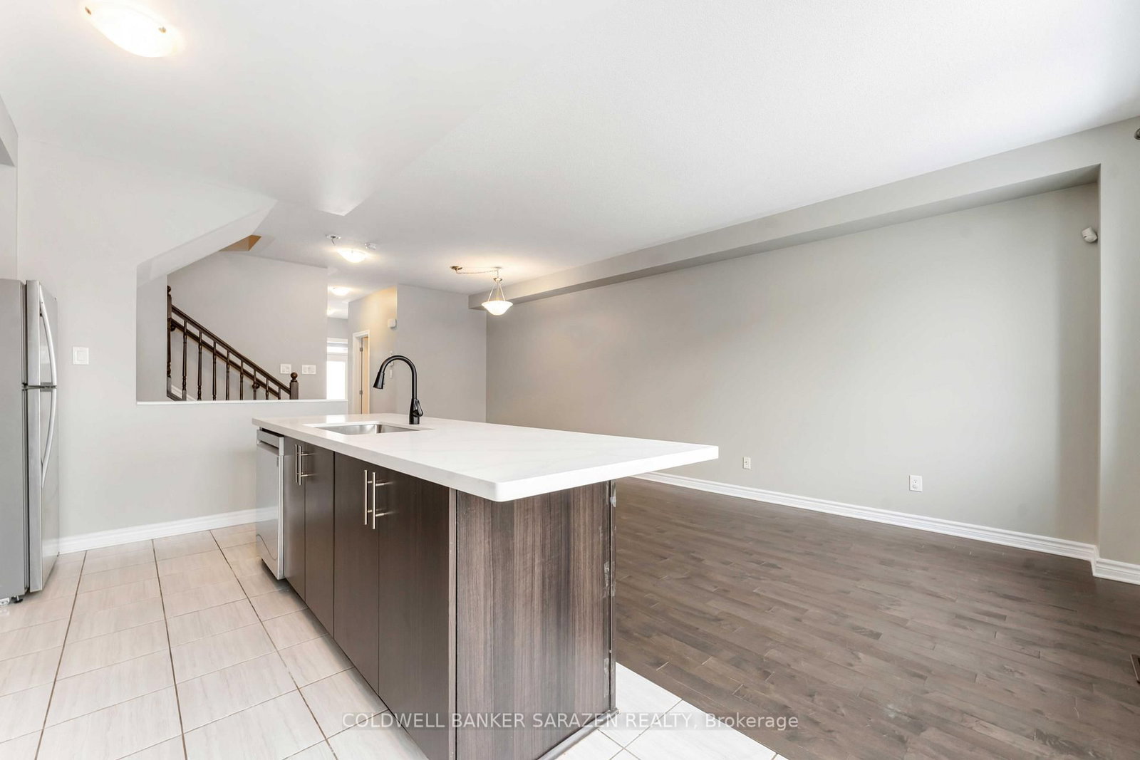 Townhouse for sale at 948 Kilbirnie Drive, Ottawa, Ontario, K2J 6G2 - Barrhaven - Half Moon Bay - MLS: X12710386