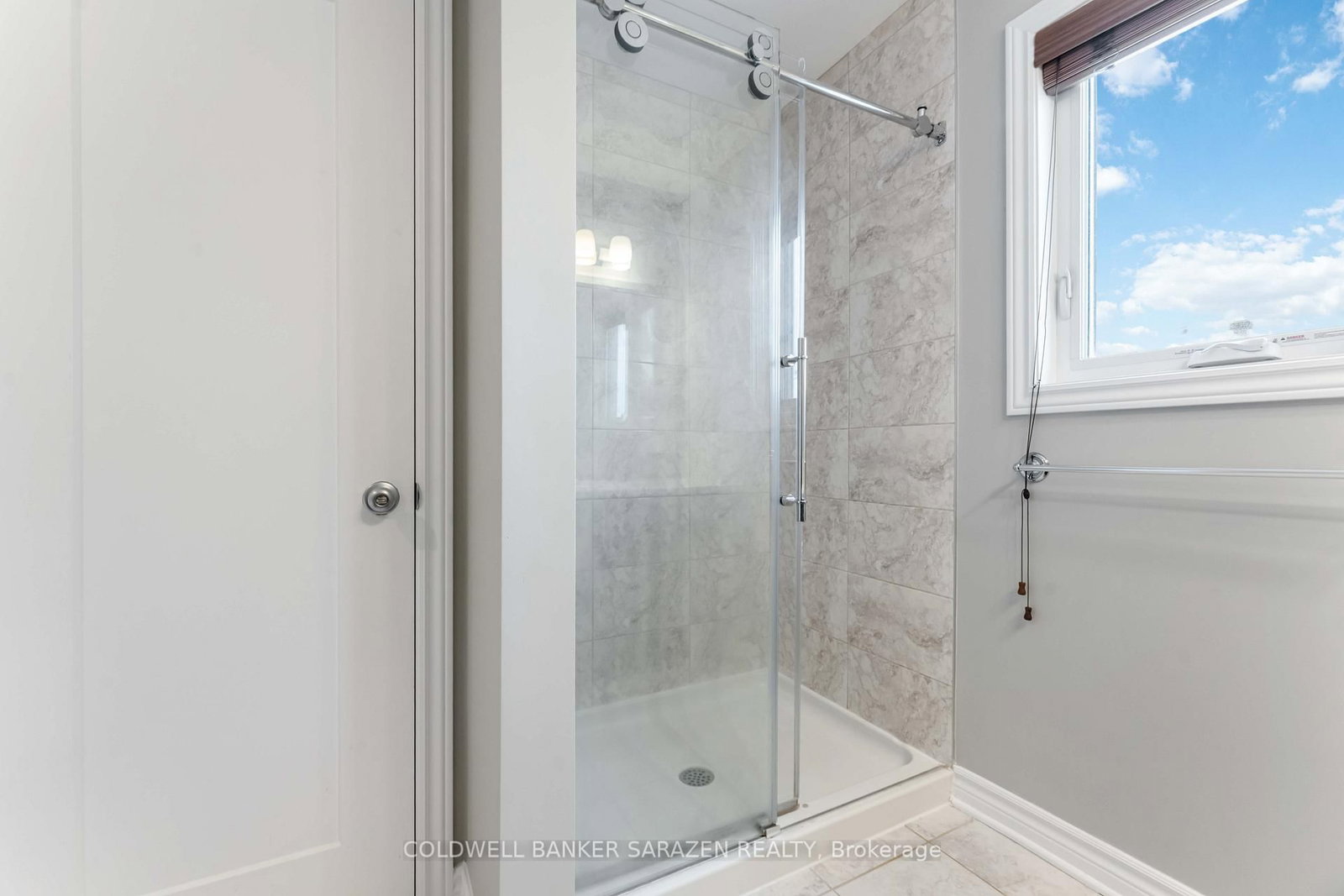 Townhouse for sale at 948 Kilbirnie Drive, Ottawa, Ontario, K2J 6G2 - Barrhaven - Half Moon Bay - MLS: X12710386