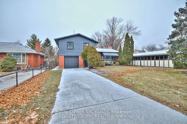 13 Byrne Boulevard