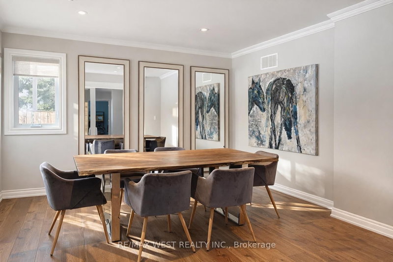 26 Hostein Dr, Hamilton, L9G 2S5 | Image 2