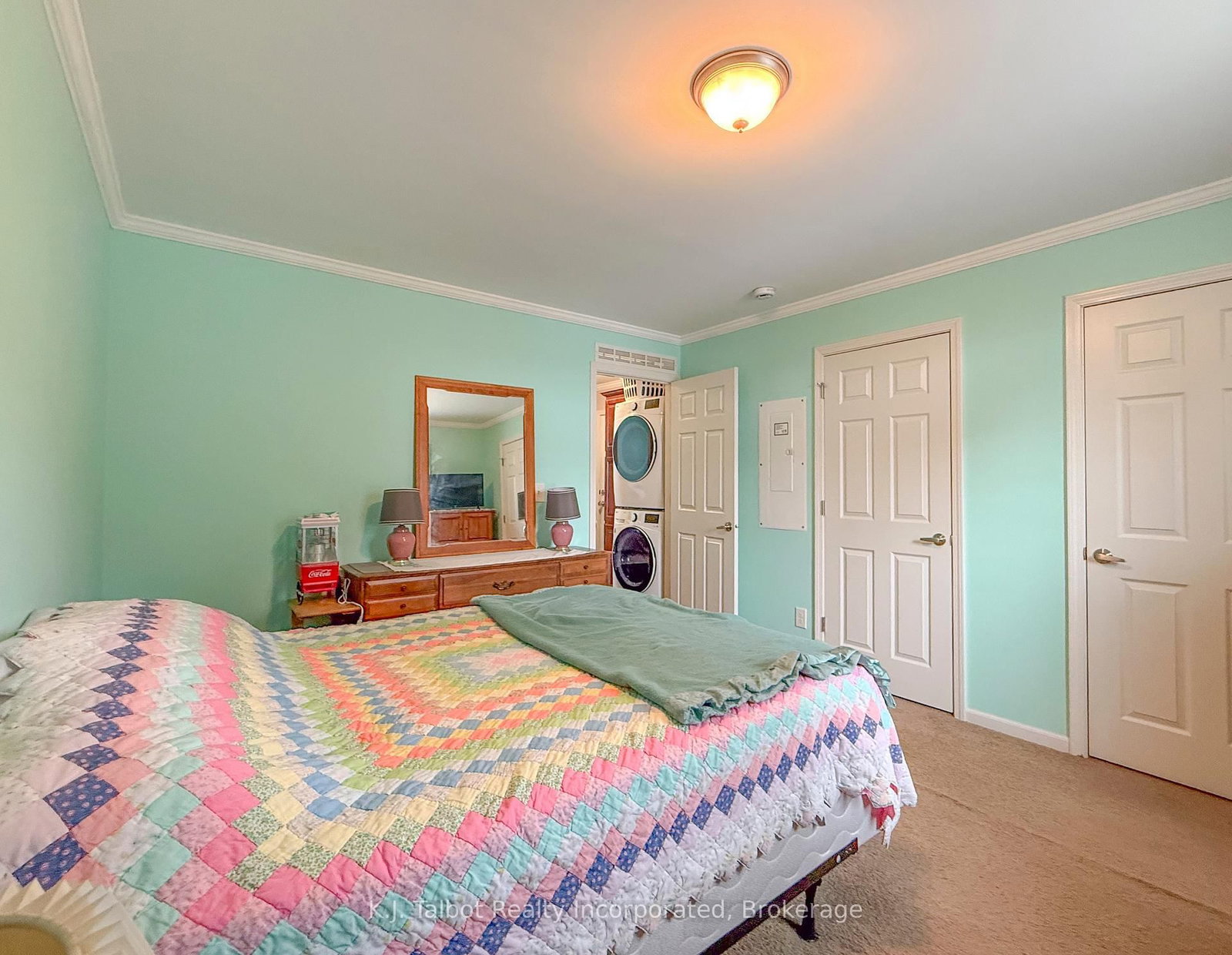 13 Sutton Drive • Ashfield-Colborne-Wawanosh, ON photo 15