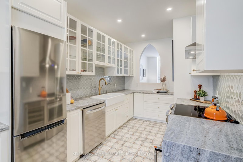 1 - 196 ARTHUR St N, Guelph, N1E 4V8 | Image 2