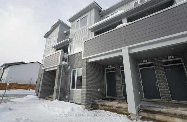 6 - 925 Deveron Crescent