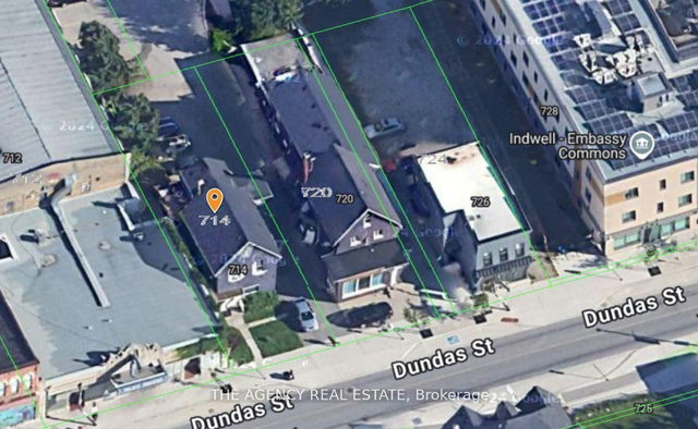 714 Dundas Street
