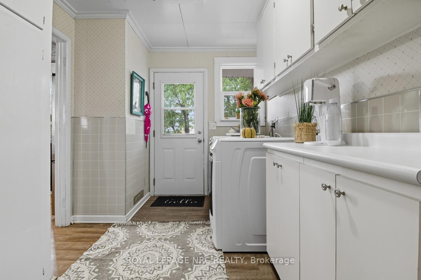 Detached House for sale at 464 Gorham Road, Fort Erie, Ontario, L0S 1N0 - Ridgeway - MLS: X12714042