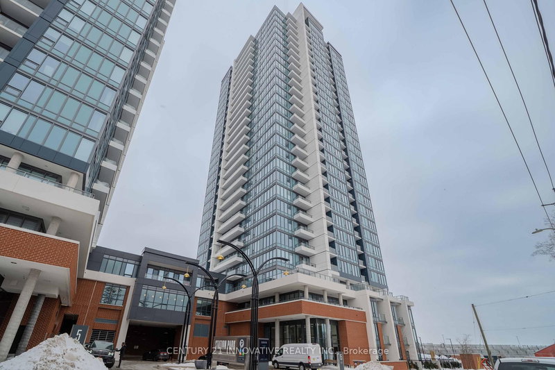 home for sale on 1005-15 Wellington Street S