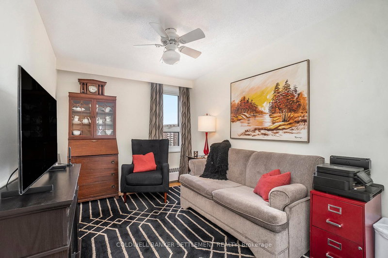 705 - 1356 Meadowlands Dr E, Ottawa, K2E 6K6 | Image 3