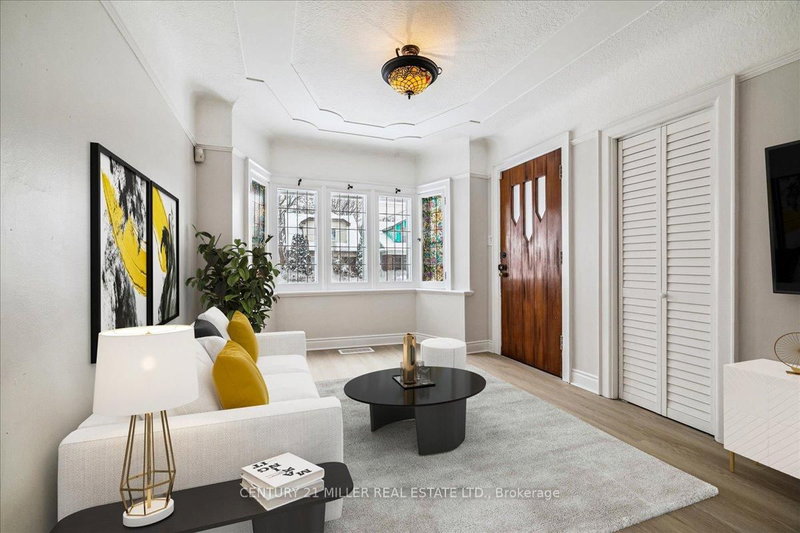 59 Longwood Rd N, Hamilton, L8S 3V2 | Image 3