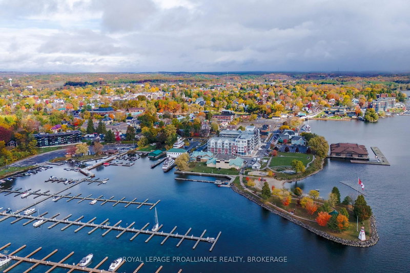 302 - 50 Market St, Gananoque, K7G 2M3 | Image 2
