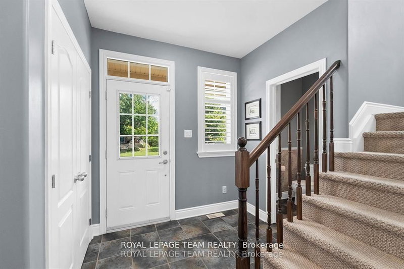 221 Santiago St, Carleton Place, K7C 0C7 | Image 2