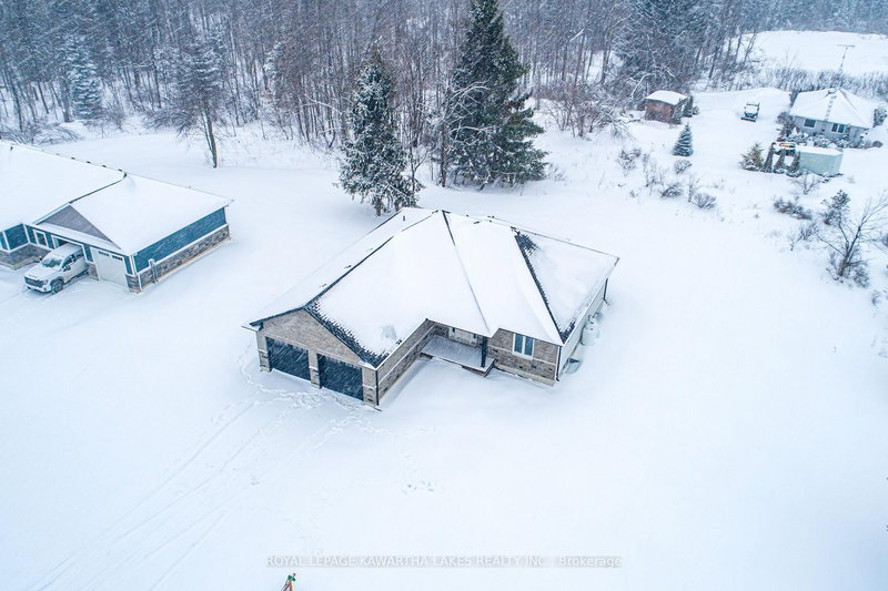 6 Patrick St, Kawartha Lakes, K0M 2B0 | Image 3