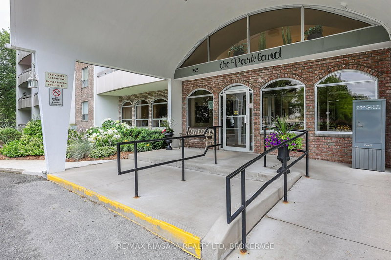 1003 - 365 Geneva St, St. Catharines, L2N 5S7 | Image 3