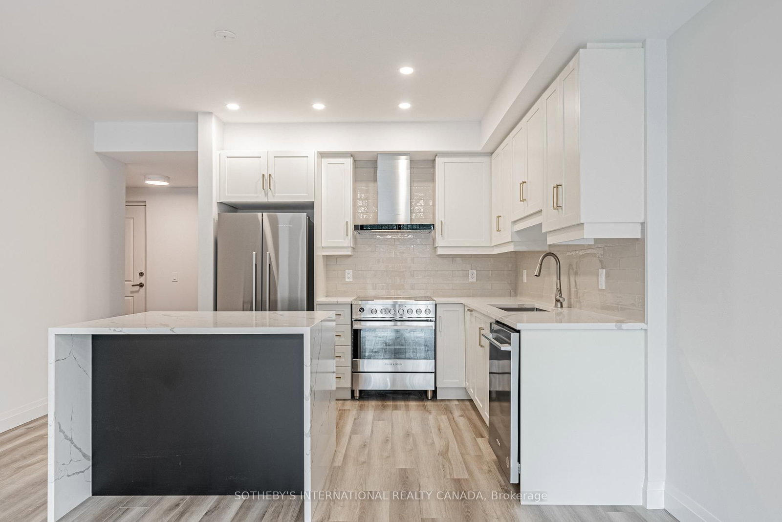 Condo for sale at 103-153 Wilson Avenue, Hamilton, Ontario, L9G 1N4 - Ancaster - MLS: X12716562