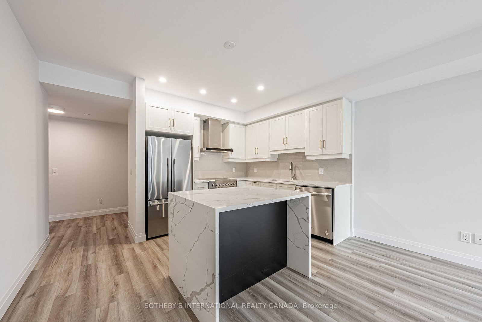 Condo for sale at 103-153 Wilson Avenue, Hamilton, Ontario, L9G 1N4 - Ancaster - MLS: X12716562