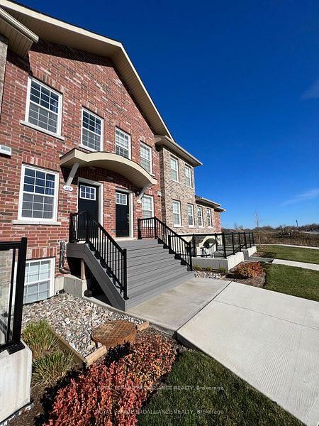 480 Lonsberry Drive, Unit 607 - Photo 2