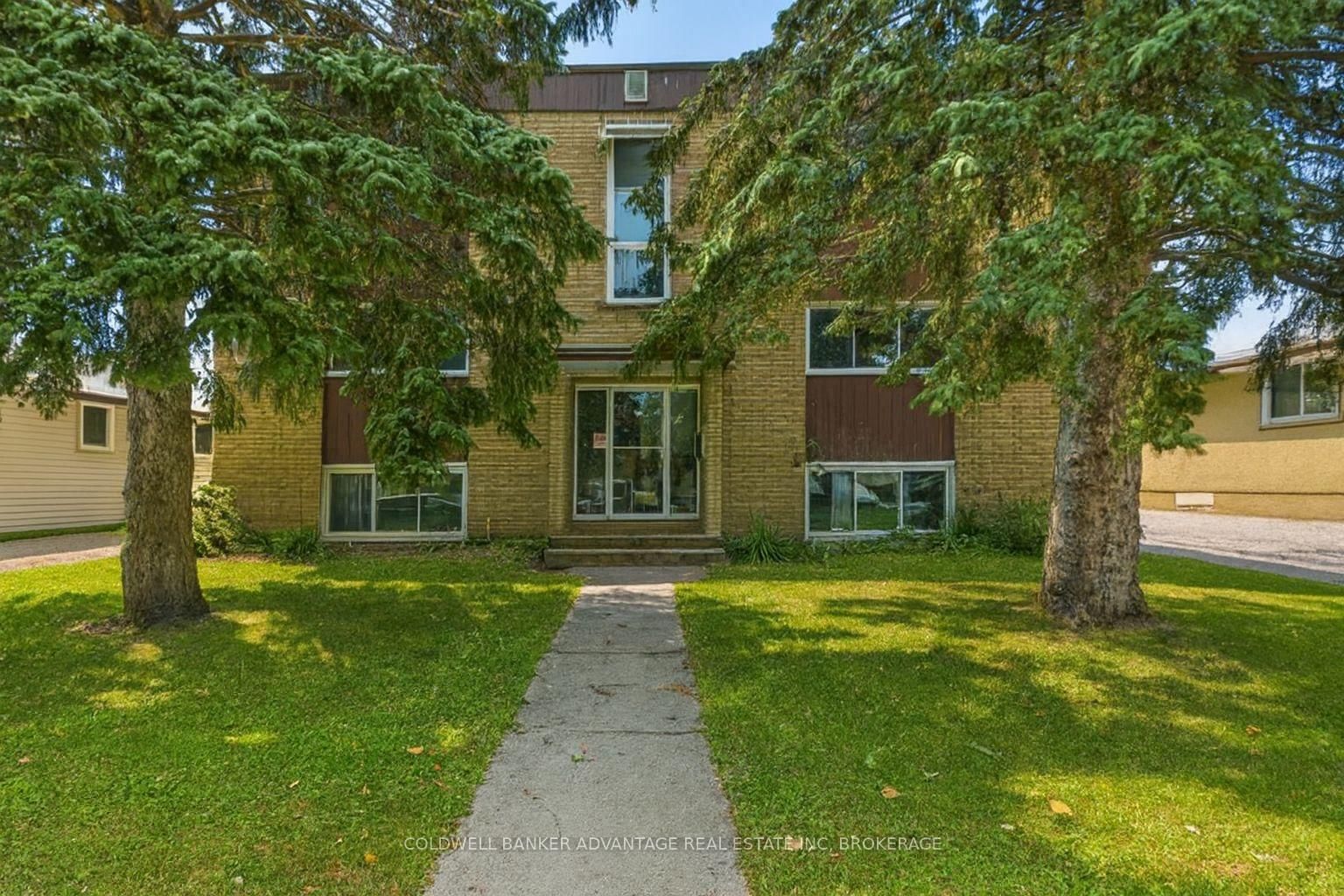 136 Wilton Avenue, Unit 6 - Photo 2