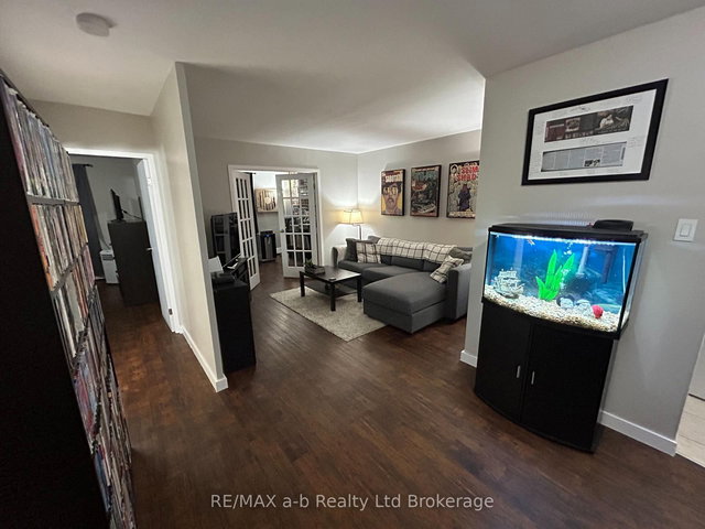 501 - 583 Mornington Avenue