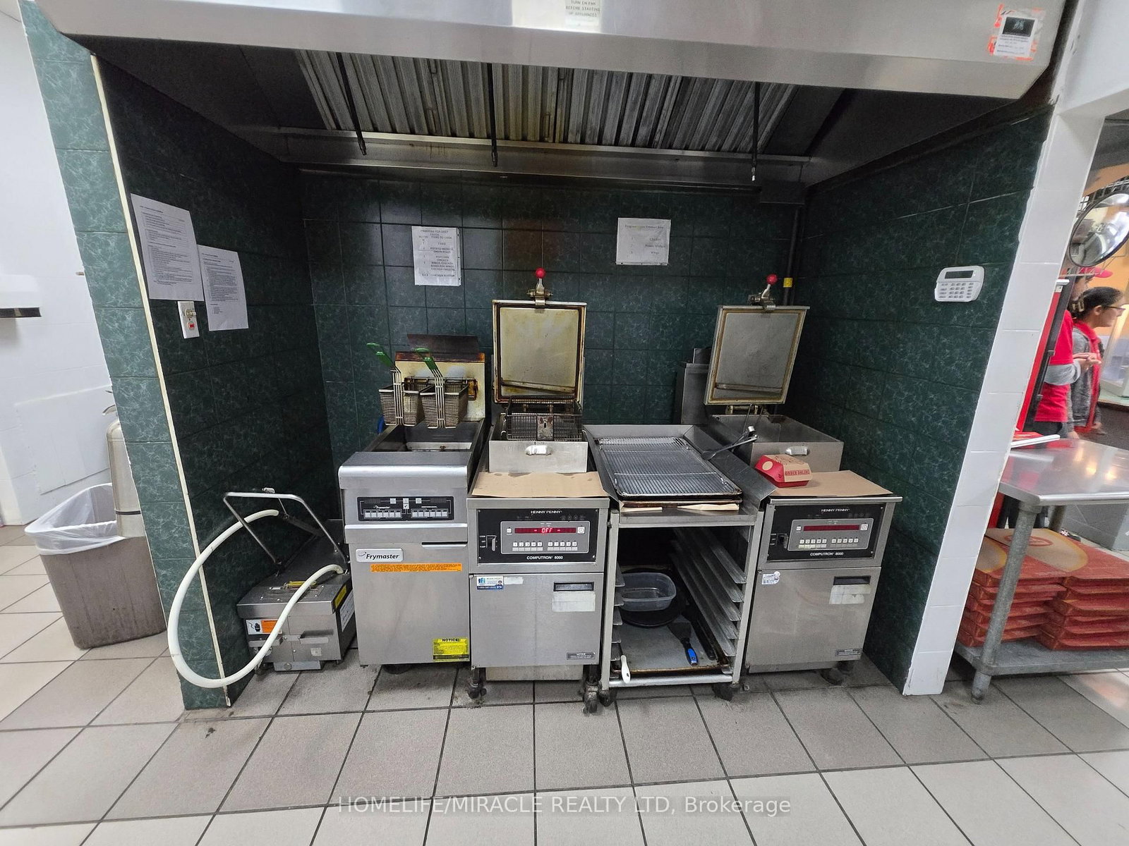 666 Woolwich Street, Unit 10 - Photo 15