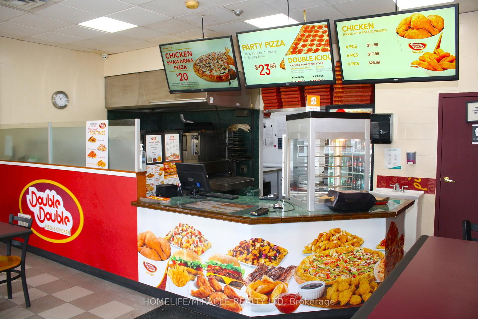 666 Woolwich Street, Unit 10 - Photo 32