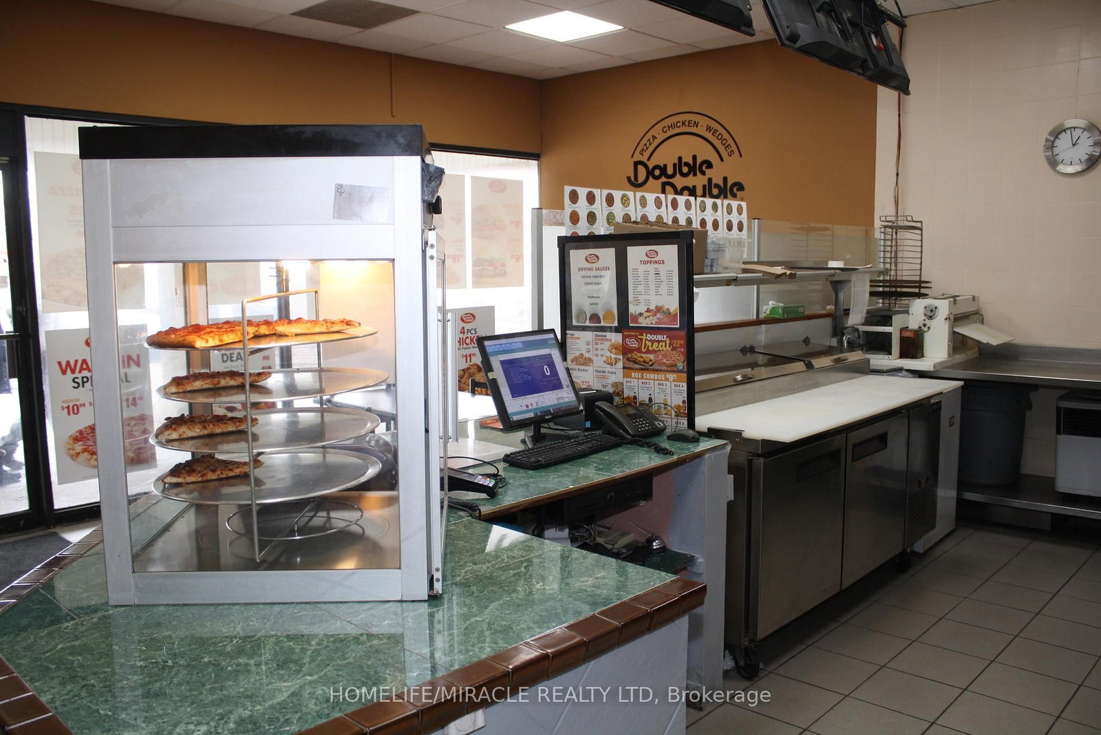 666 Woolwich Street, Unit 10 - Photo 38