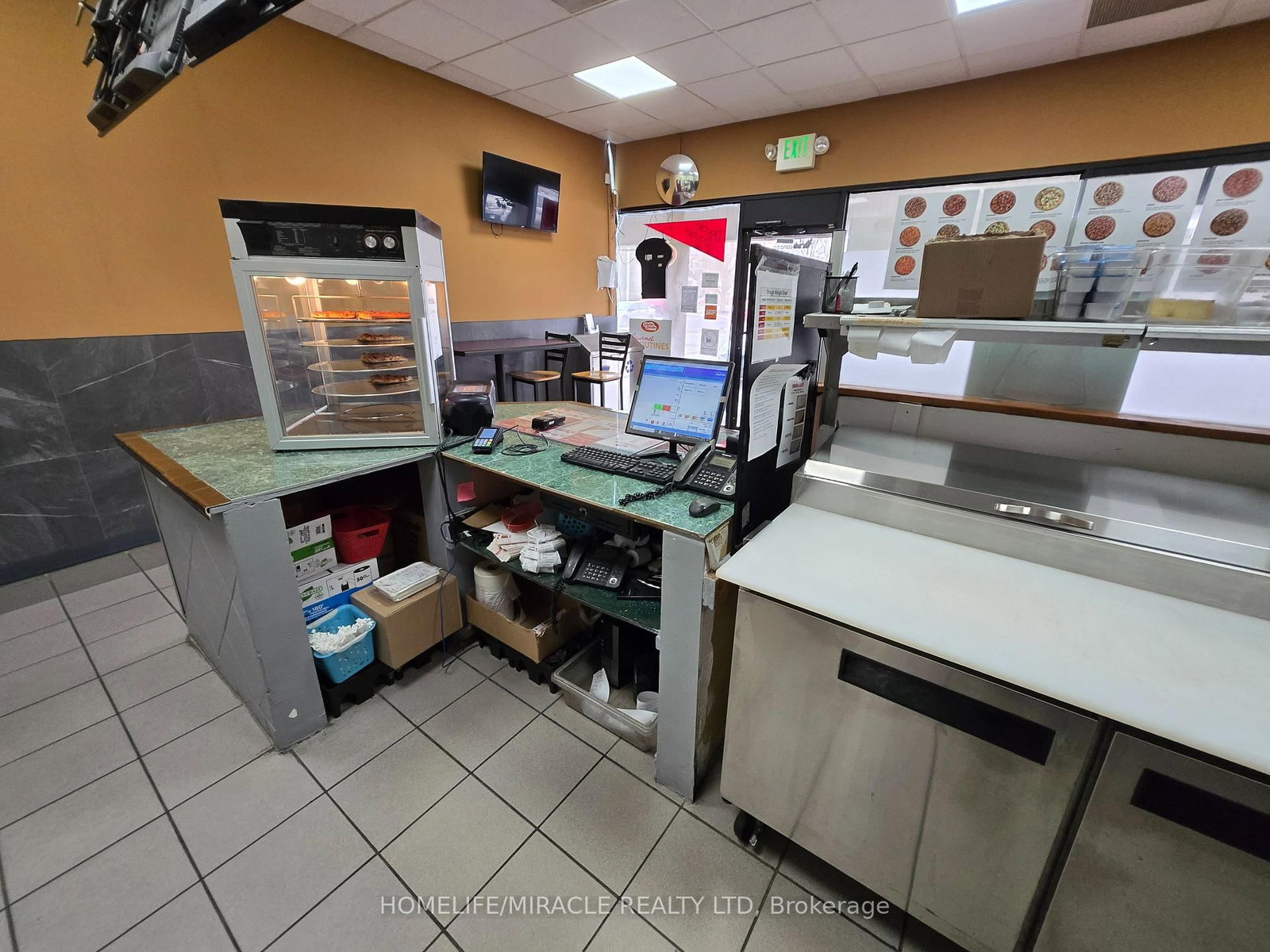 666 Woolwich Street, Unit 10 - Photo 8