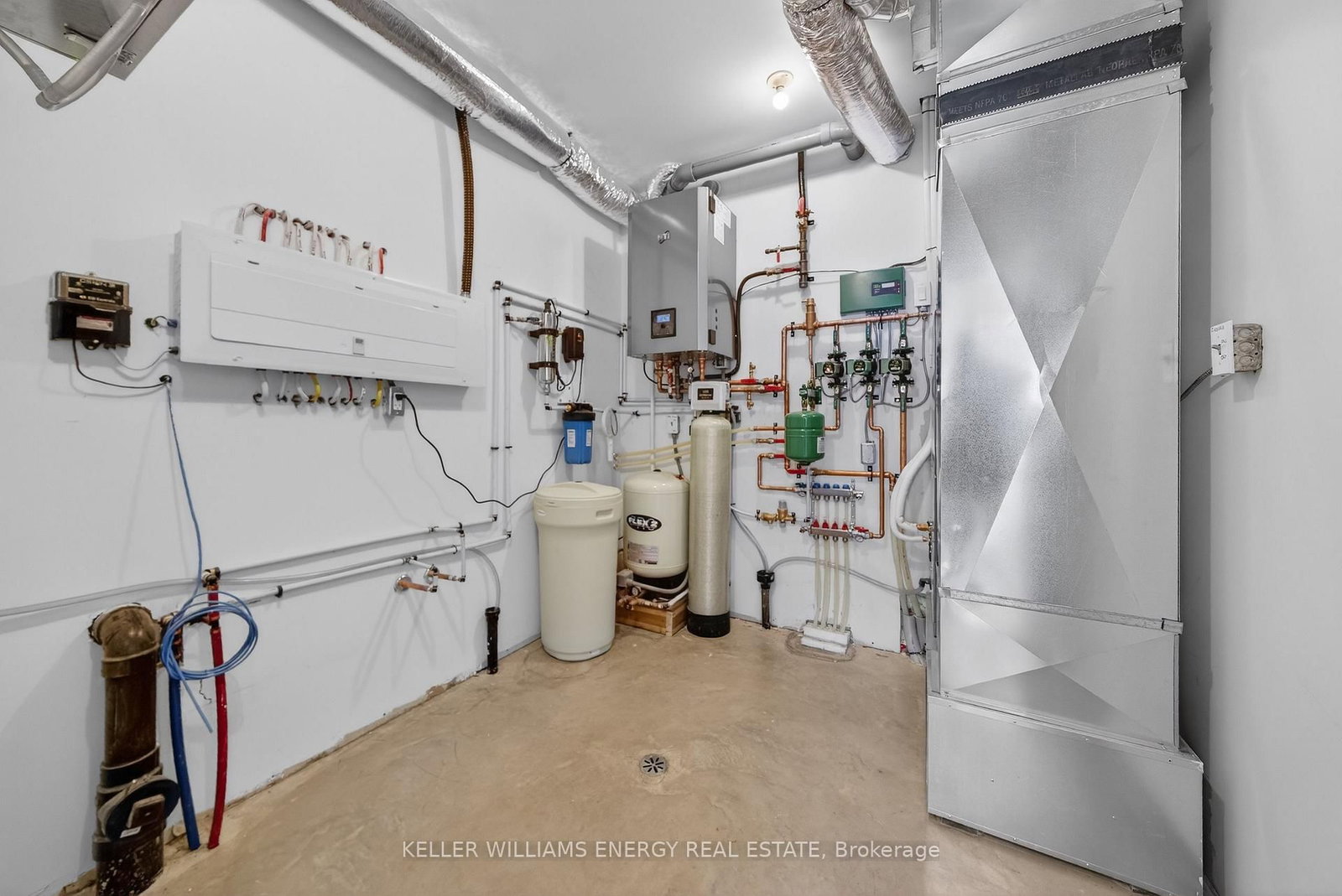 293 Kelly Road • Prince Edward County, ON photo 38