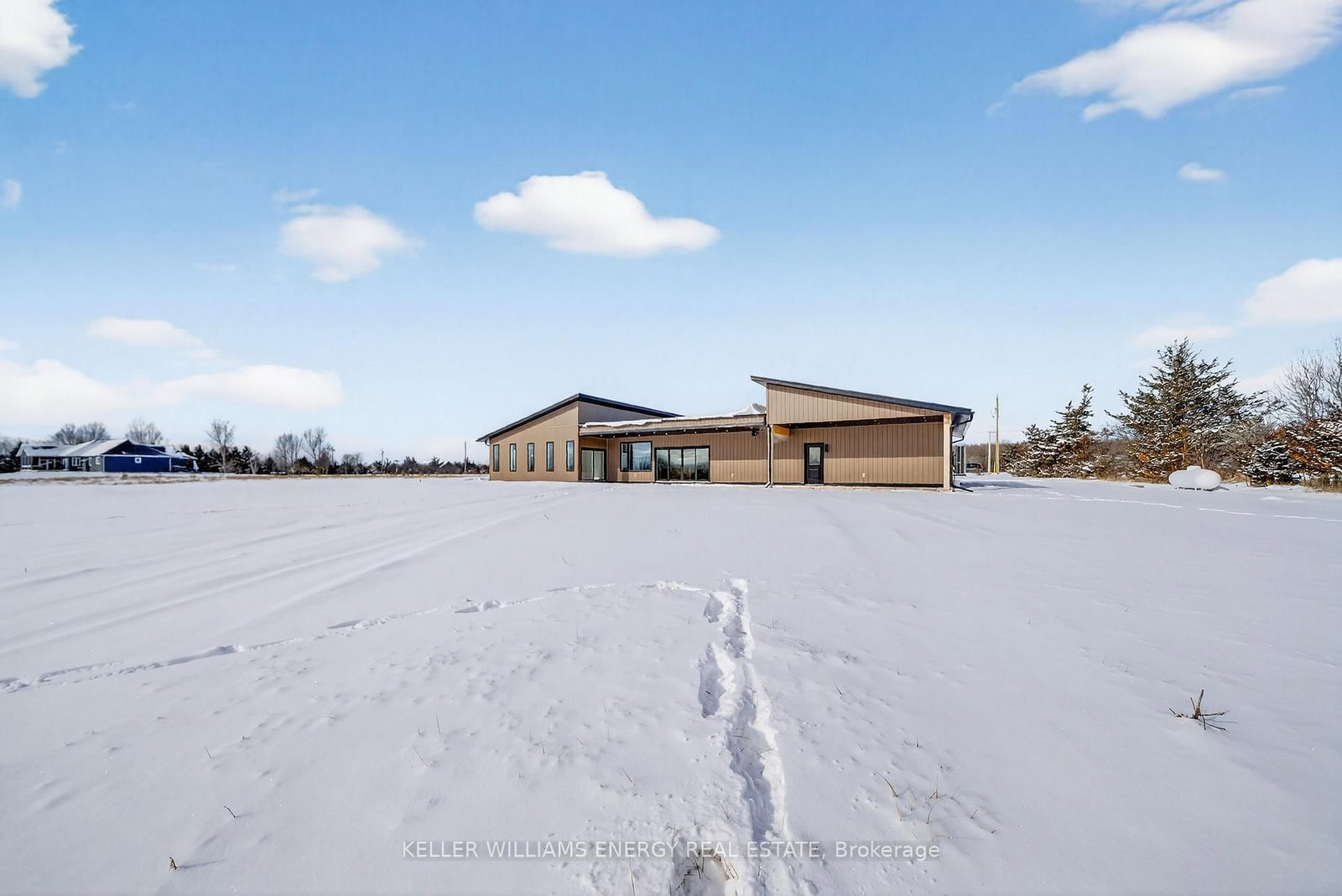 293 Kelly Road • Prince Edward County, ON photo 4